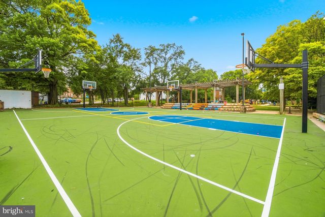 2427 LINDEN AVE, Baltimore, MD 21217