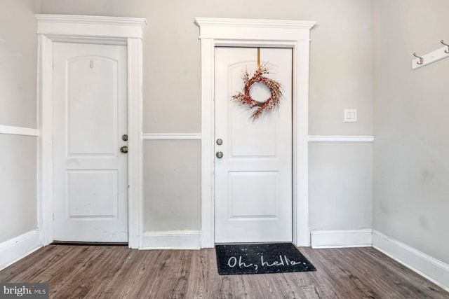 2427 LINDEN AVE, Baltimore, MD 21217
