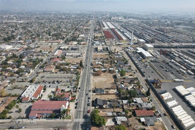 1445 W 5th, San Bernardino, CA 92411