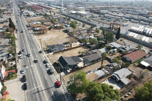 1445 W 5th, San Bernardino, CA 92411