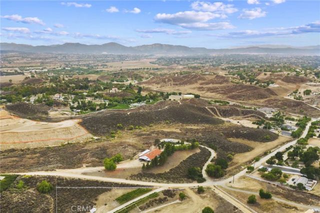 35251 Calle Campo, Temecula, CA 92592