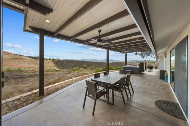 35251 Calle Campo, Temecula, CA 92592