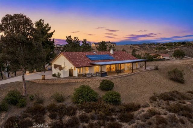 35251 Calle Campo, Temecula, CA 92592