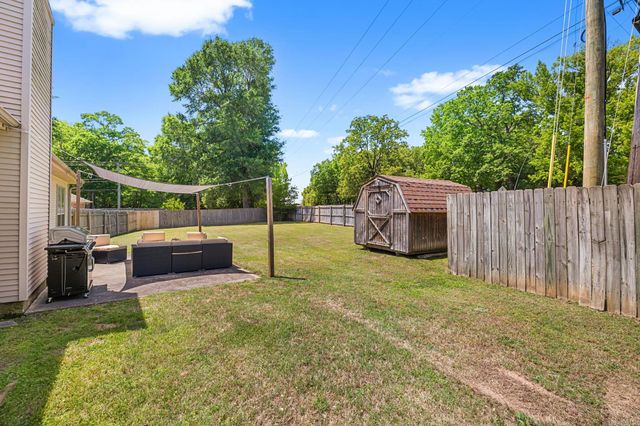 1004 Colonial Drive, Jacksonville, AR 72076