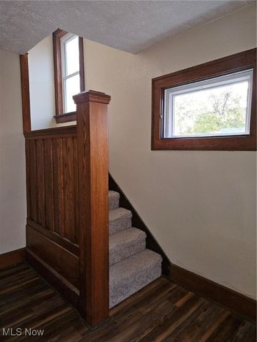 436 Cole Avenue, Akron, OH 44301