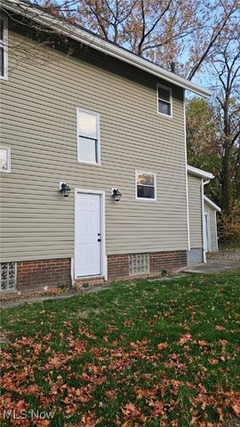 436 Cole Avenue, Akron, OH 44301