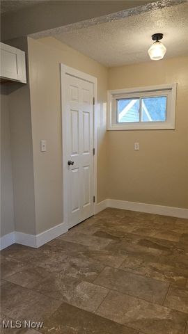 436 Cole Avenue, Akron, OH 44301