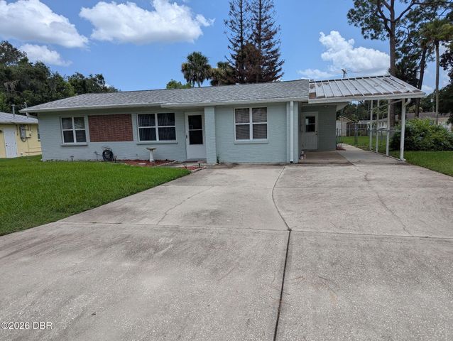 314 Roslyn Avenue, New Smyrna Beach, FL 32168