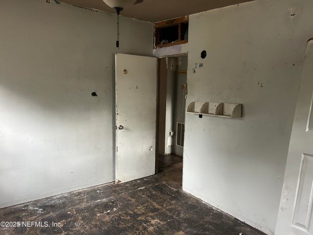 10633 ITHACA Drive, Jacksonville, FL 32218