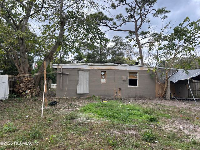 10633 ITHACA Drive, Jacksonville, FL 32218