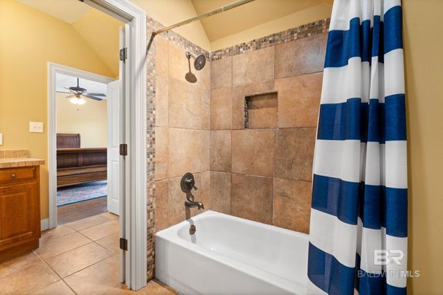 9518 Bella Drive, Daphne, AL 36526