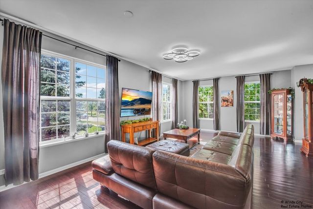 263 Jackson Street, Gilberts, IL 60136