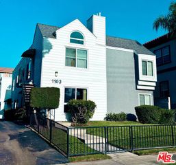 1103 W Angeleno Avenue C, Burbank, CA 91506