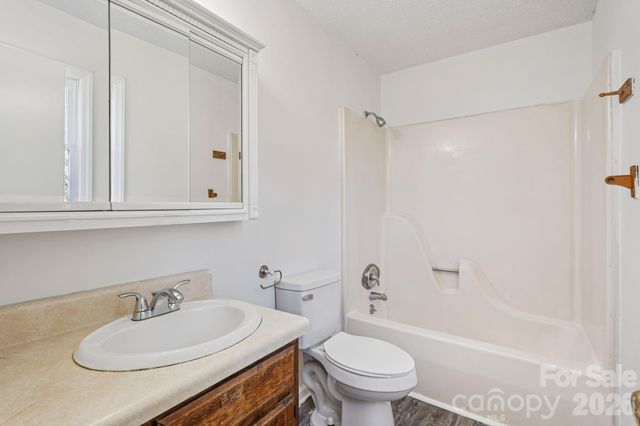 11000 Mallard Crossing Drive, Charlotte, NC 28262