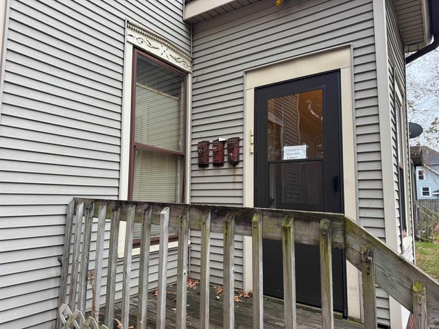 517 519 521 523 525 Lww Street, Mishawaka, IN 46544