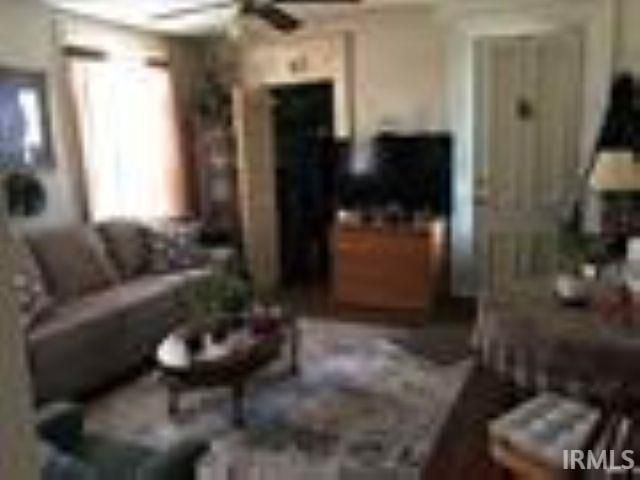 517 519 521 523 525 Lww Street, Mishawaka, IN 46544