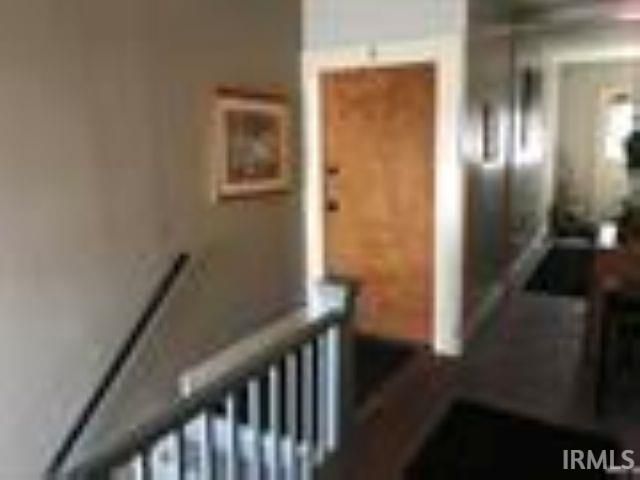 517 519 521 523 525 Lww Street, Mishawaka, IN 46544