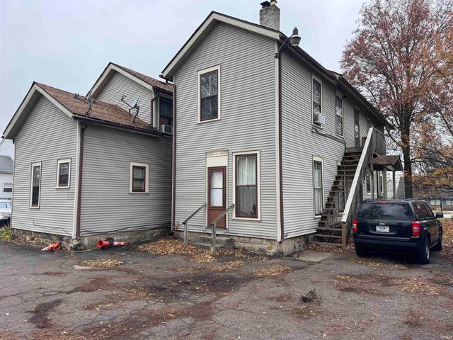 517 519 521 523 525 Lww Street, Mishawaka, IN 46544