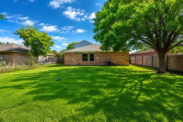 6730 Bighorn Ridge, Arlington, TX 76002