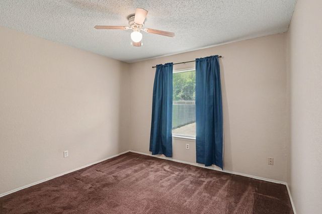 6210 Valley Forge Court, Arlington, TX 76002