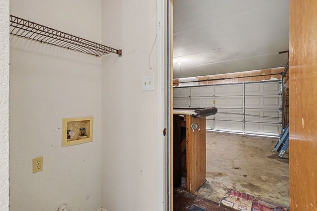 6210 Valley Forge Court, Arlington, TX 76002