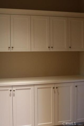 128 Mustang, Irvine, CA 92602
