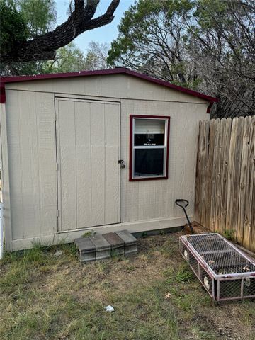 593 County Road 606, Tuscola, TX 79562