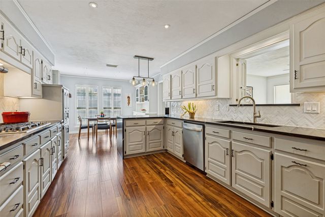 6522 La Manga Drive, Dallas, TX 75248