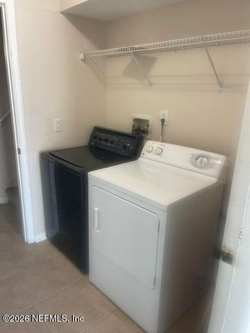 2130 WILLESDON Drive E, Jacksonville, FL 32246