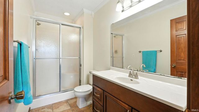 9102 Almond Tree Court, Fort Wayne, IN 46804