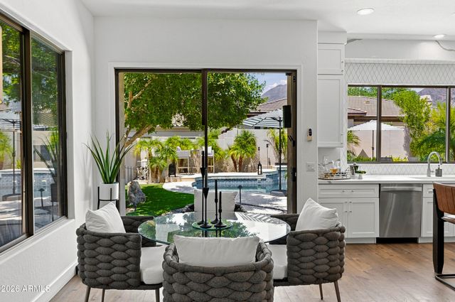 10968 E KORA Lane, Scottsdale, AZ 85255