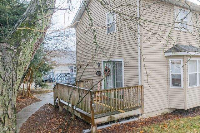 837 2nd Street SE, New Philadelphia, OH 44663