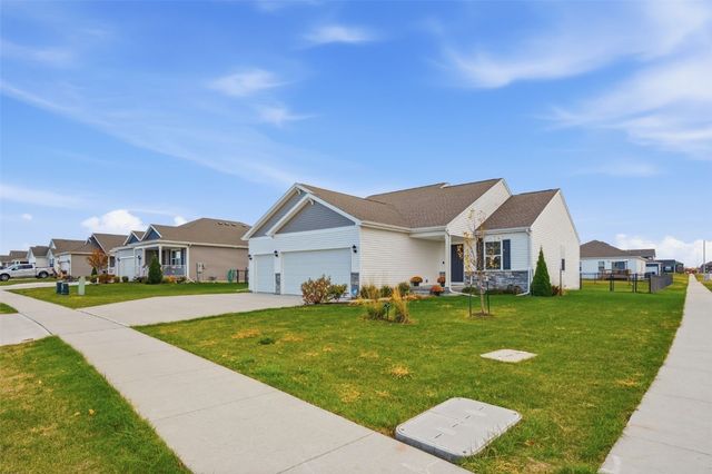 7000 Harlan Eddy Drive SW, Cedar Rapids, IA 52404