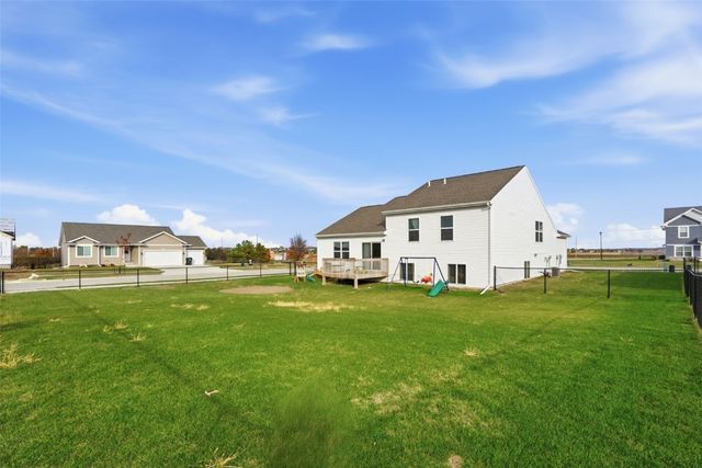 7000 Harlan Eddy Drive SW, Cedar Rapids, IA 52404