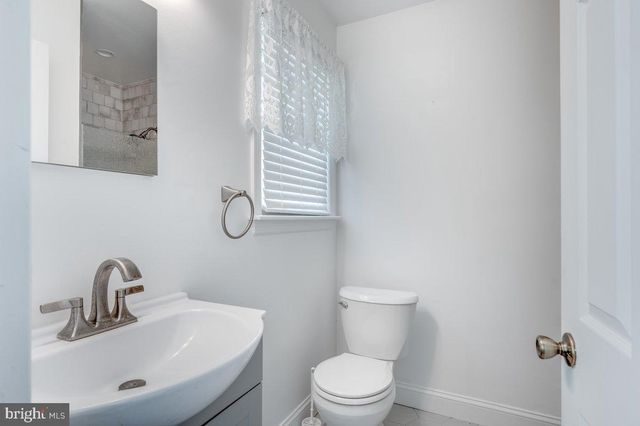 2620 SKYLARK RD, Wilmington, DE 19808