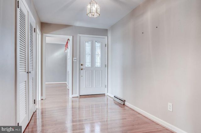 2620 SKYLARK RD, Wilmington, DE 19808