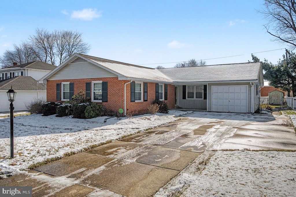 2620 SKYLARK RD, Wilmington, DE 19808