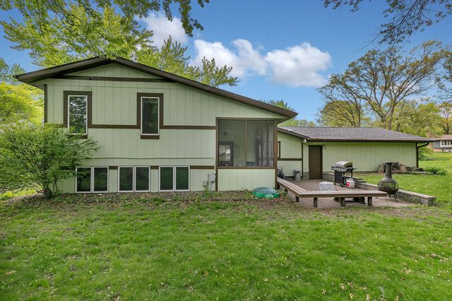 1260 7th Avenue N, Sauk Rapids, MN 56379