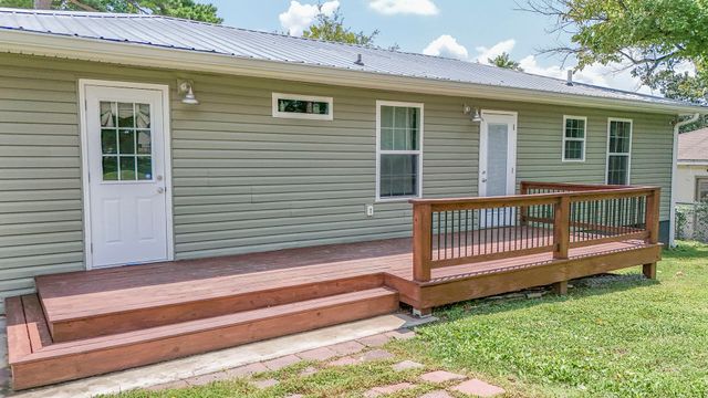 14 Yucca Drive, Rossville, GA 30741