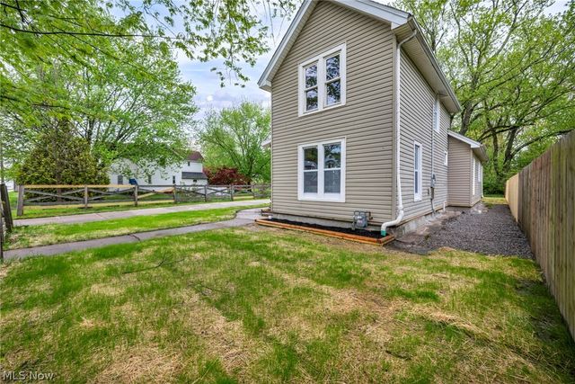 724 W 33rd Street, Ashtabula, OH 44004
