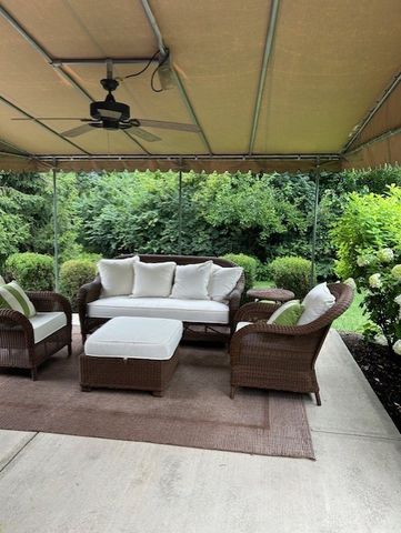 632 Renolda Woods Court, Kettering, OH 45429