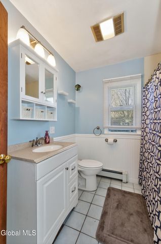 25 Woodbine Avenue, Watervliet, NY 12189