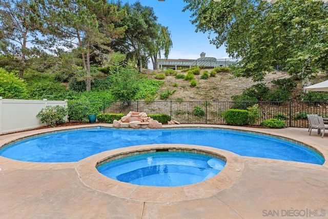 2157 Berwick Woods, Fallbrook, CA 92028
