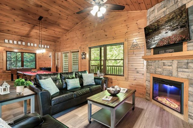 511 Houser Road, Gatlinburg, TN 37738