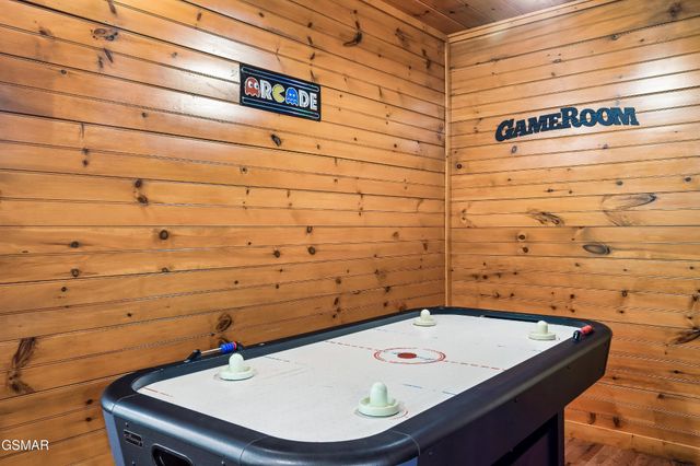 511 Houser Road, Gatlinburg, TN 37738