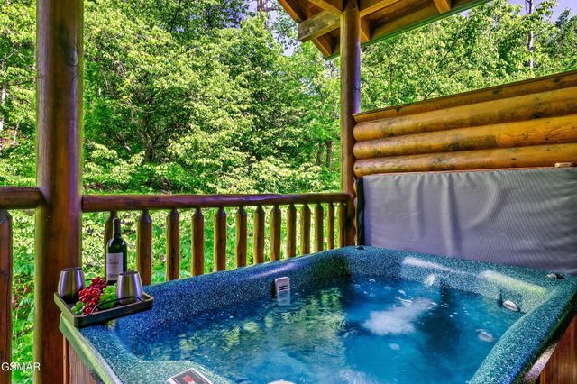 511 Houser Road, Gatlinburg, TN 37738