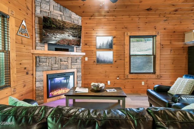 511 Houser Road, Gatlinburg, TN 37738