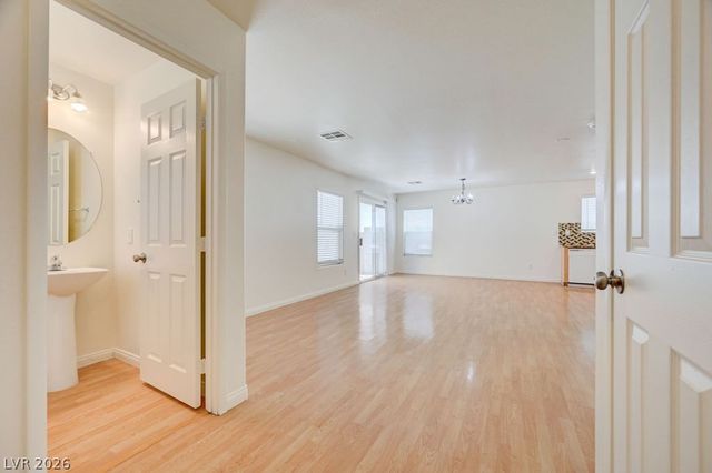7242 Forefather Street, Las Vegas, NV 89148