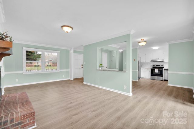 1440 Jodhpur Court, Charlotte, NC 28212