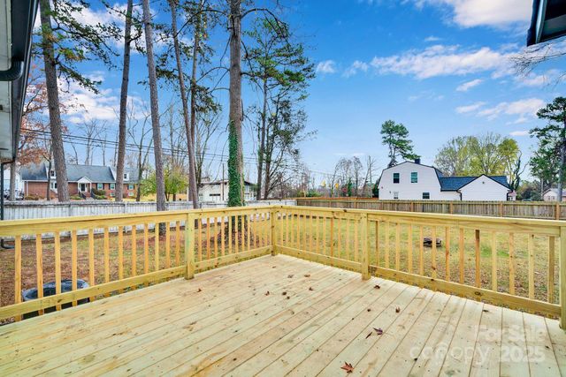 1440 Jodhpur Court, Charlotte, NC 28212